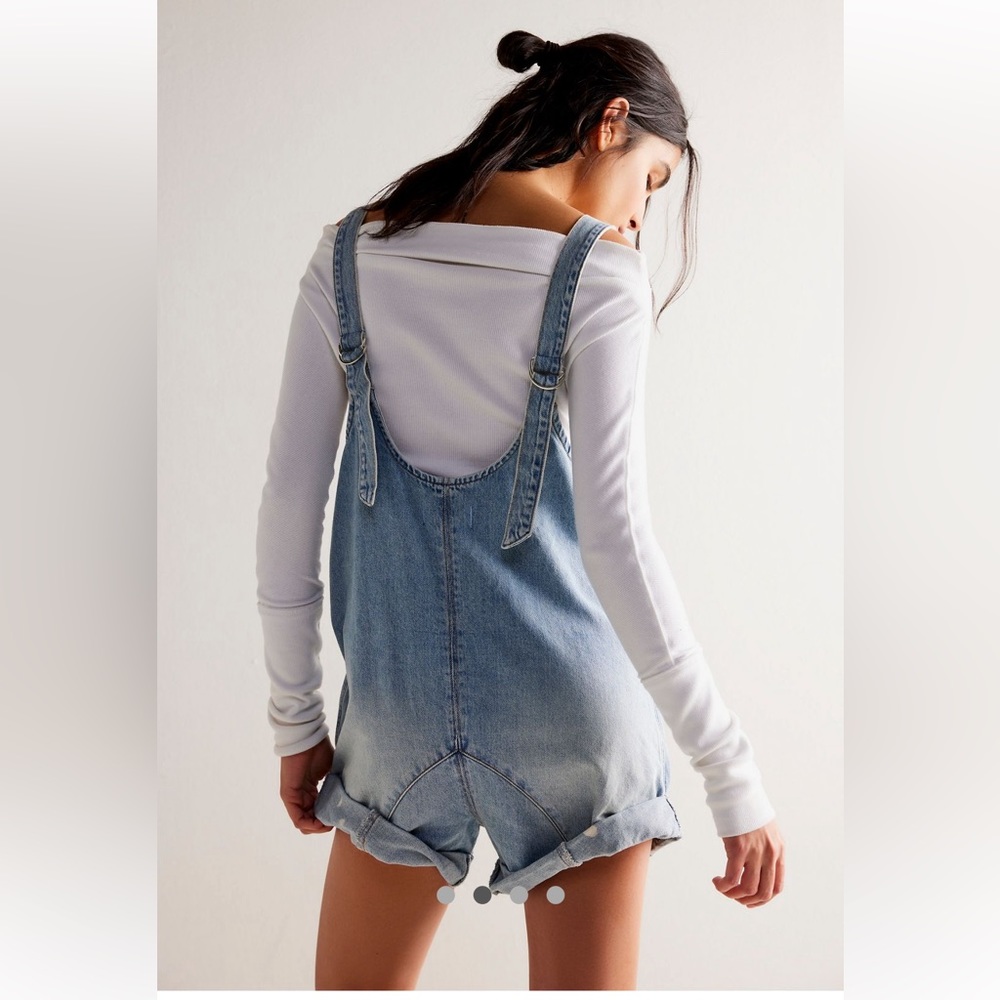 Free People High Roller Shortall - Picture 2 of 10